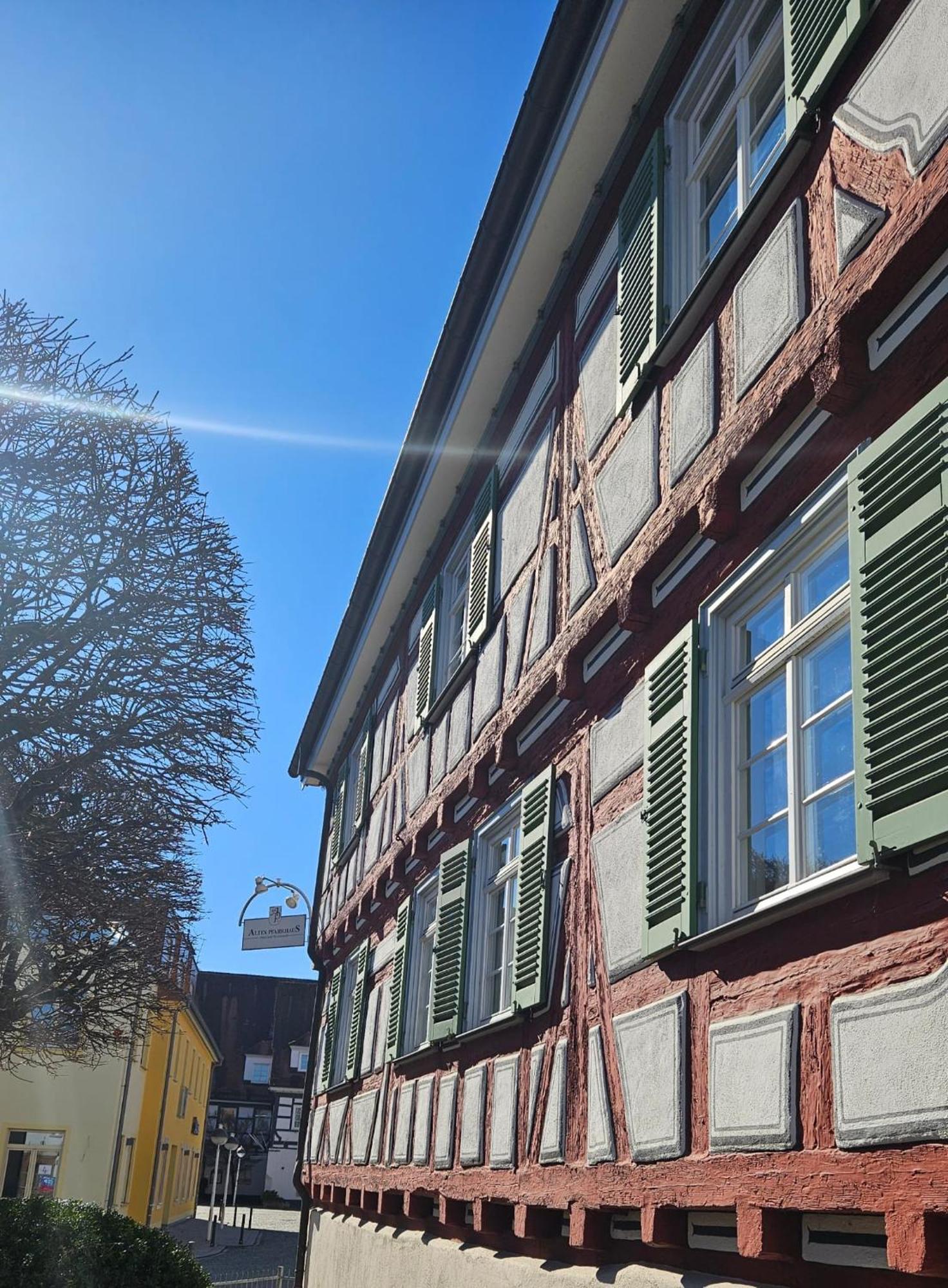 Altes Pfarrhaus Hotel und Restaurant Bad Überkingen Exterior foto