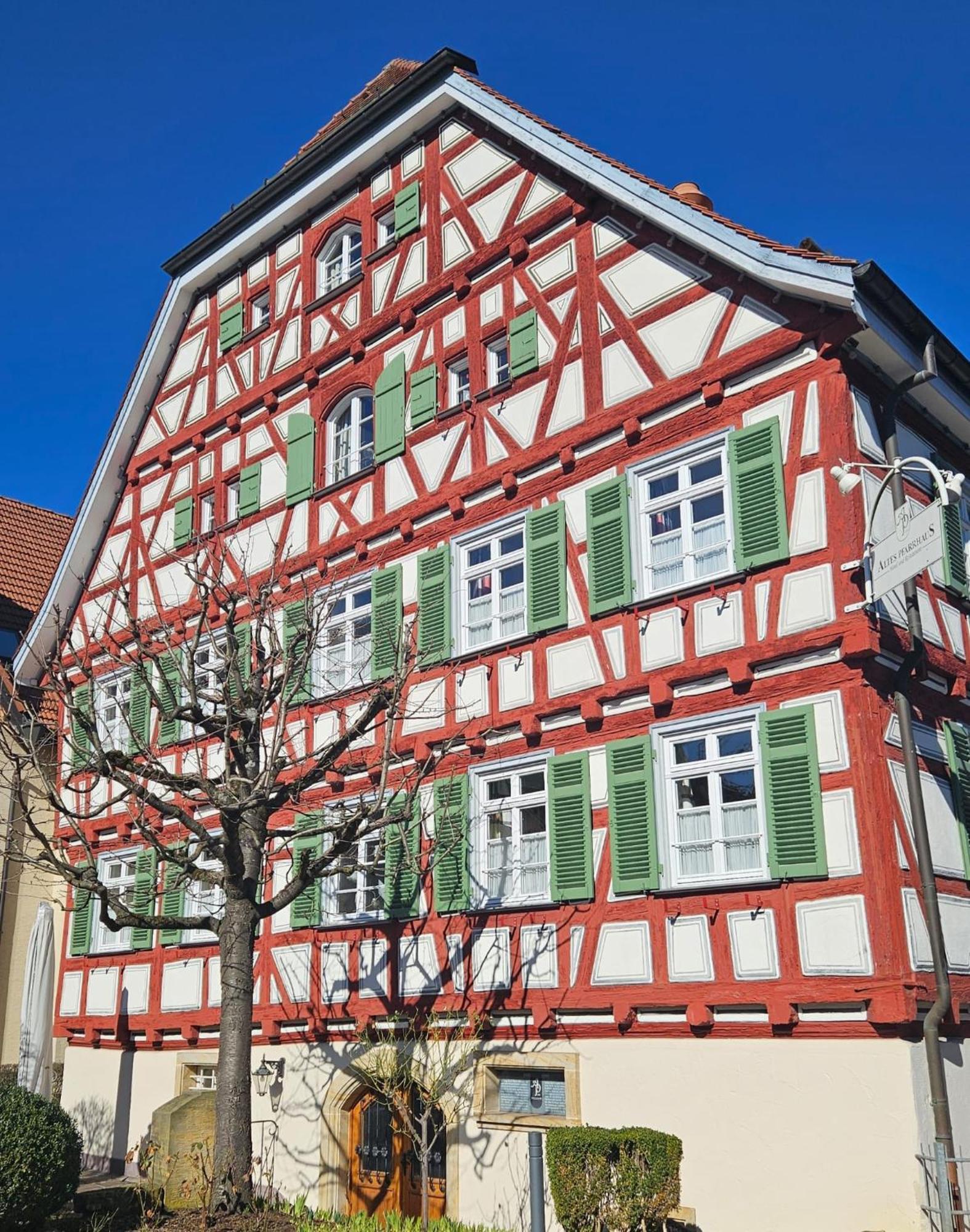 Altes Pfarrhaus Hotel und Restaurant Bad Überkingen Exterior foto