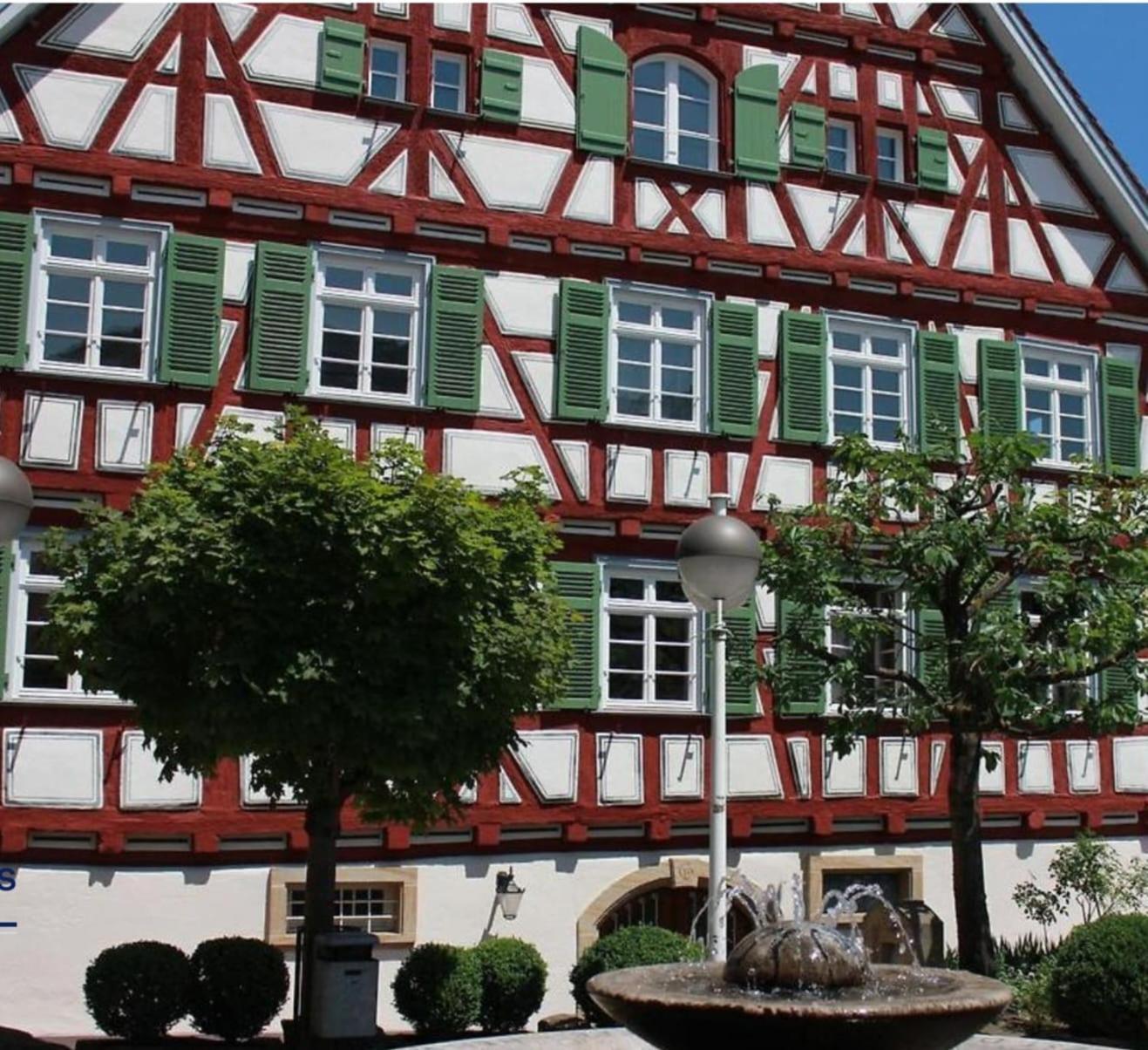 Altes Pfarrhaus Hotel und Restaurant Bad Überkingen Exterior foto