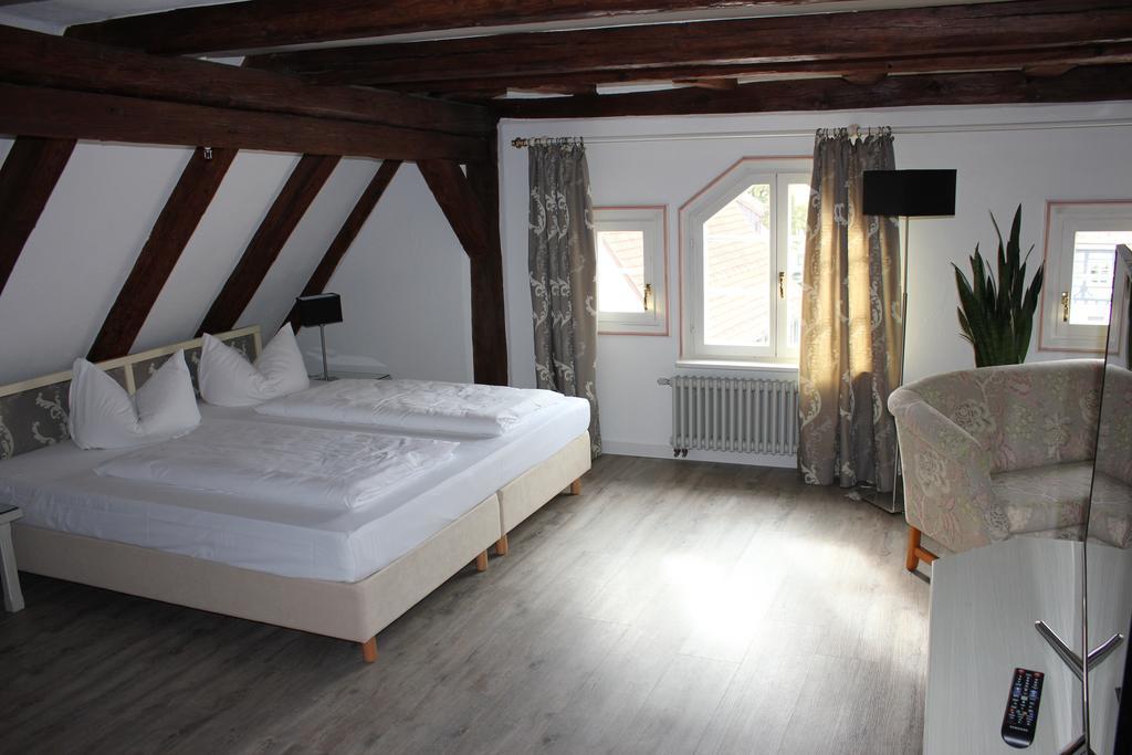 Altes Pfarrhaus Hotel und Restaurant Bad Überkingen Zimmer foto